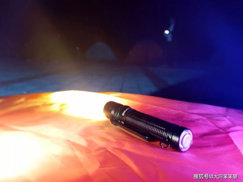 傲雷双按键edc战术手电 方便快捷为你照亮整个世界